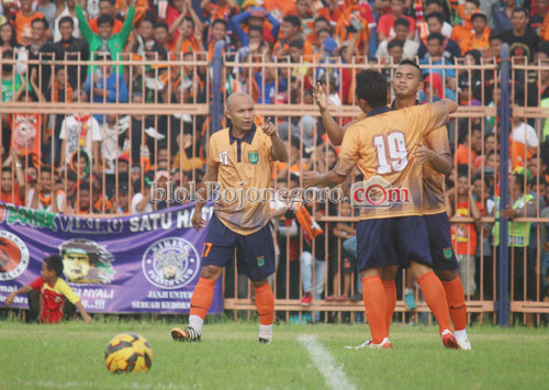 Suporter Desak Manajemen Berikan Kejelasan Tentang Persibo
